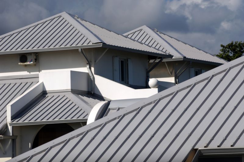 Aluminum Roof Installation in Mount Clemens, MI