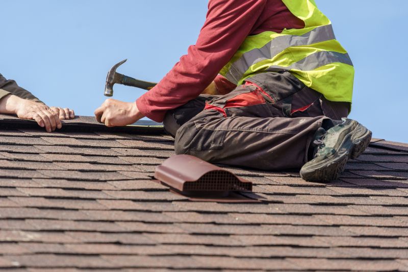 Asphalt Roof Repair in Huntington Woods, MI
