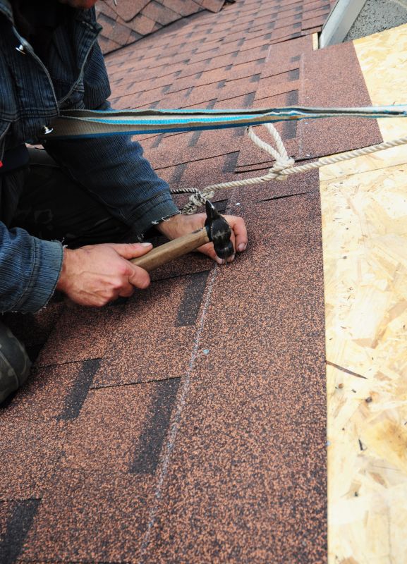 Asphalt Roof Replacement in Ferndale, MI