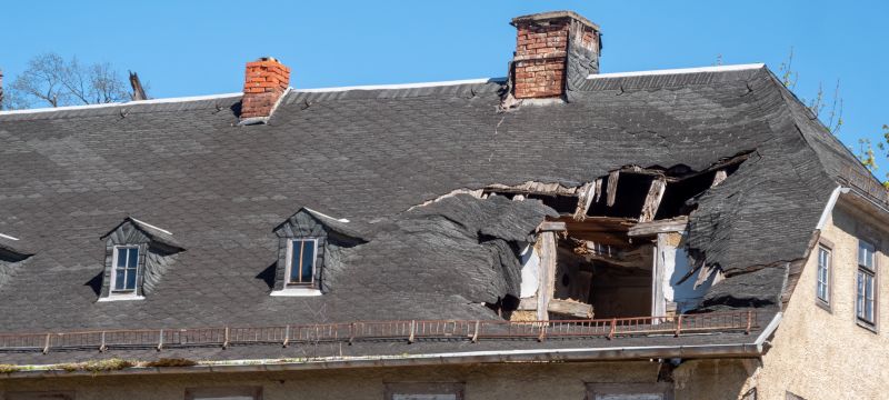 Roof Damage Restoration in Bloomfield Hills, MI
